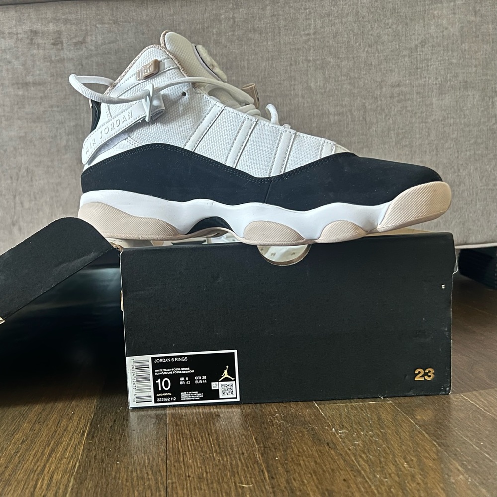 Air Jordan 6 rings